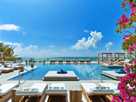 The 10 Best Hotels in Miami Beach